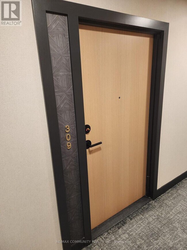 Photo du bâtiment - 31 Huron St