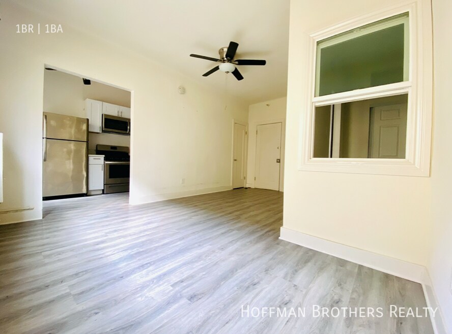 Foto principal - 1623 N Mariposa Ave Los Angeles, CA 90027