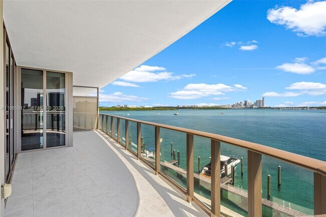 Foto del edificio - 1135 103rd St
