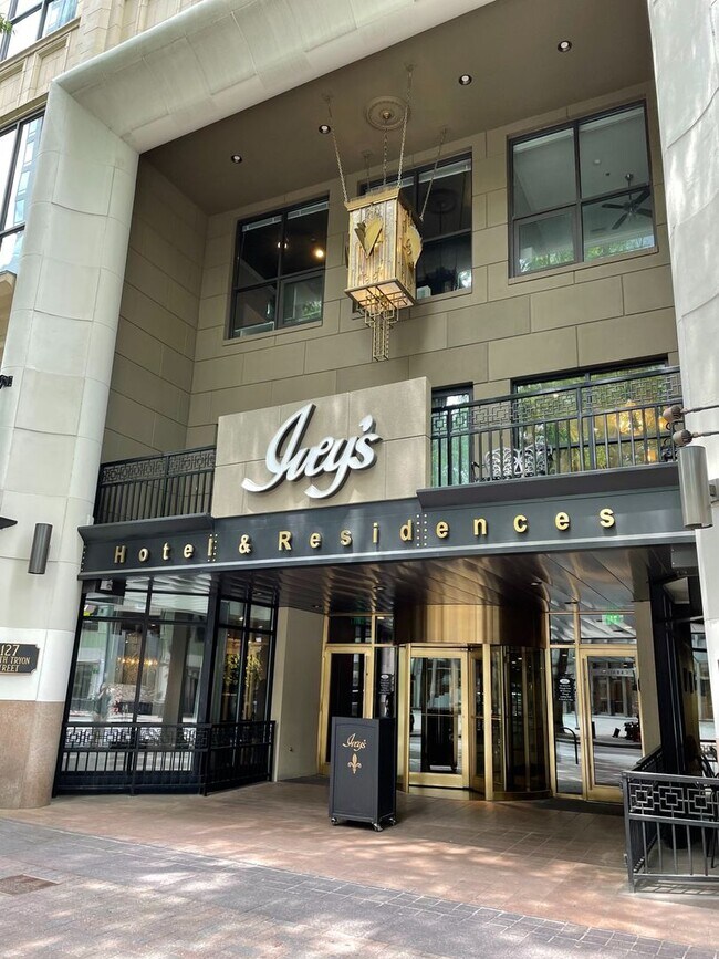 Foto del edificio - The Ivey's