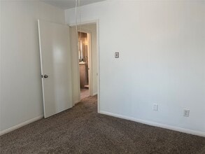 Building Photo - 12431 Westwold Dr