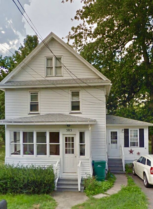 Front - upstairs enters through porch. - 583 Ridge Rd