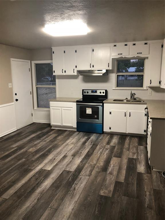 524 NW Renfro St, Burleson, TX 76028 House Rental in Burleson, TX