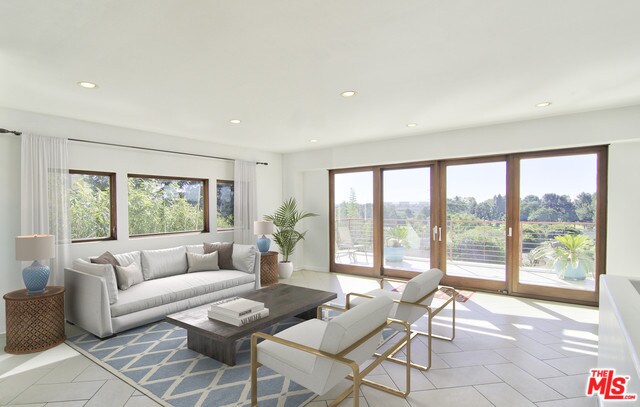 Foto principal - 1739 Sunset Ave