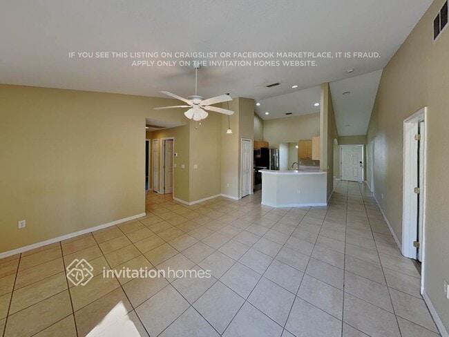 Building Photo - 441 Eagle Dr