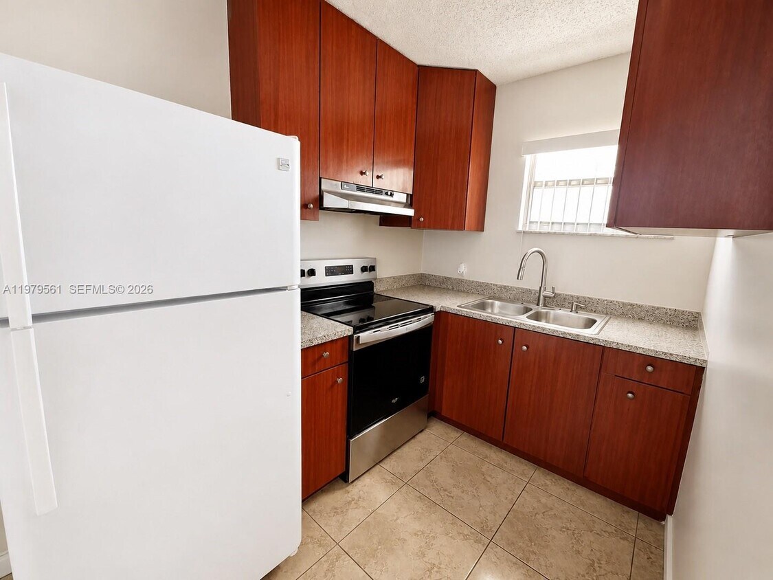 Photo - 611 Northeast 14th Avenue Apt #611, Fort Lauderdale, FL 33304 - 1 BR 1 BA condo