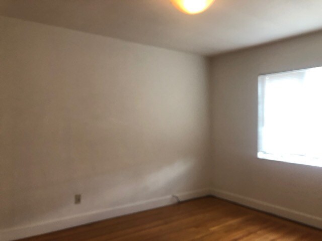 Building Photo - 539 Mandana Blvd