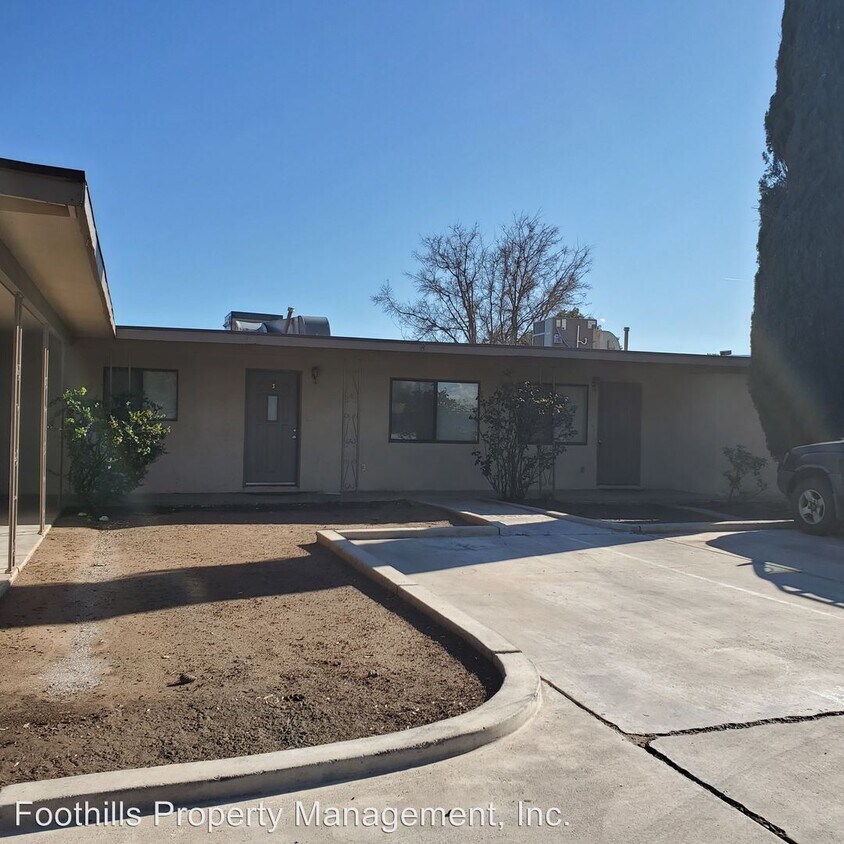Primary Photo - 2 br, 1 bath Apartment - 1629 Birch Street #4