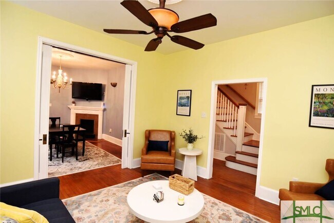 Foto del edificio - Spacious and fully furnished Victorian beauty