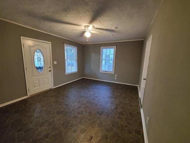 Foto del edificio - 204 E 48th St