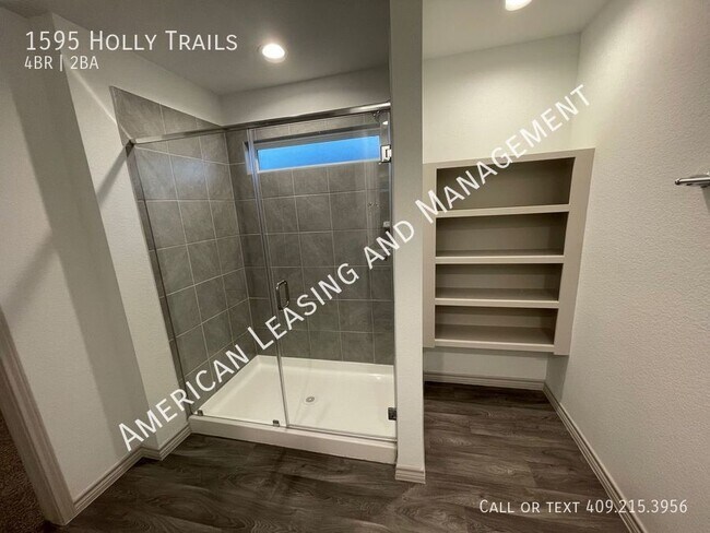 Building Photo - 4/2 New Construction in HJISD Now Available!