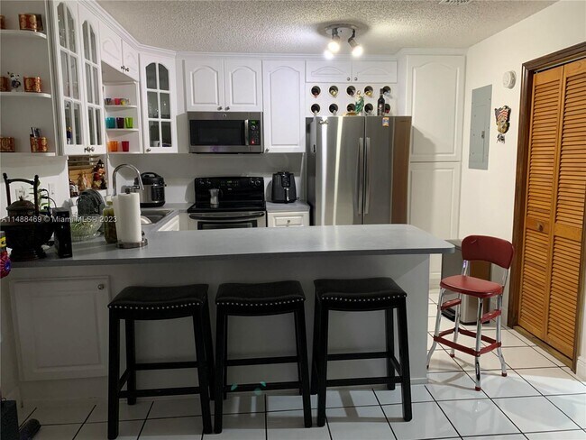 Foto del edificio - 141 SW 113th Ave