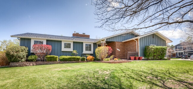 Building Photo - 3865 Wolcott Pl