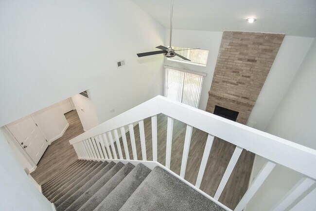 Foto del edificio - 8803 Vinkins Rd