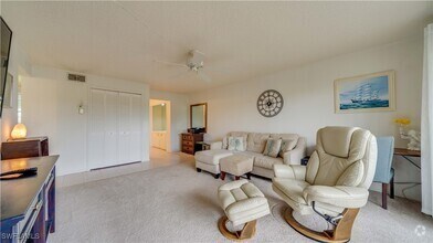 Building Photo - 6777 Winkler Rd