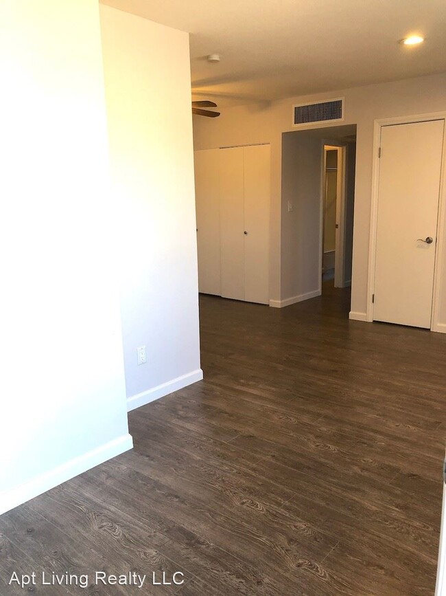 Building Photo - 4623 Monterey Cir