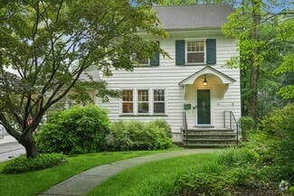 Building Photo - 26 Macopin Ave