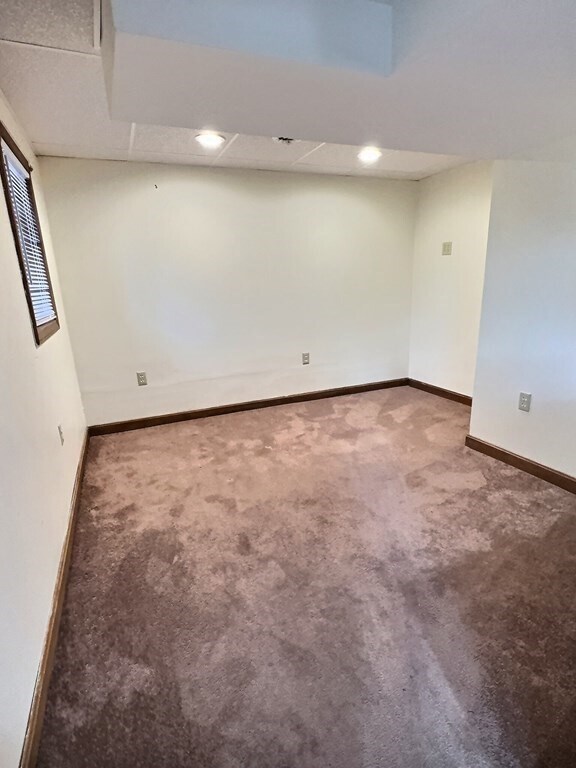 Building Photo - 55 Pine Tree Ln