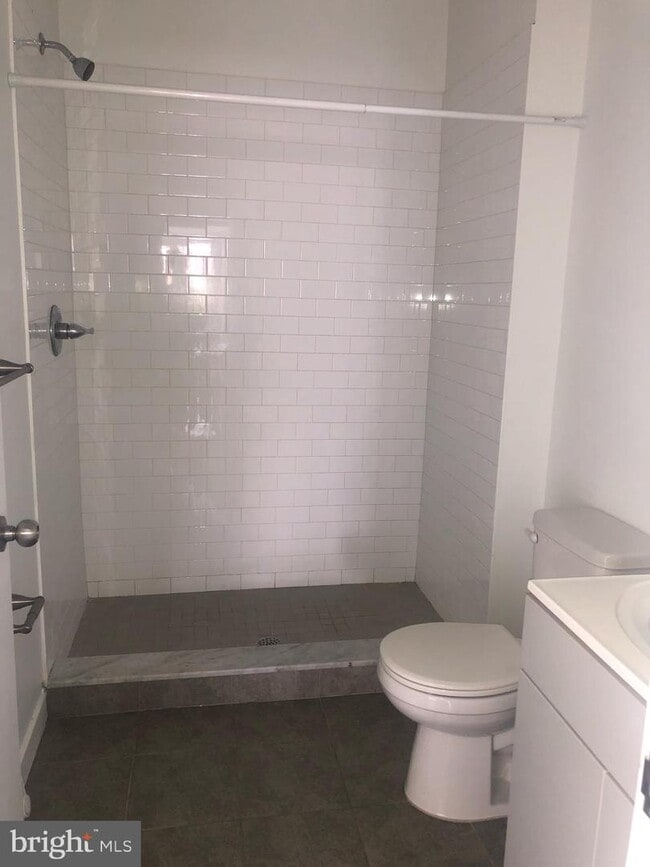 Building Photo - 1627 W Montgomery Ave