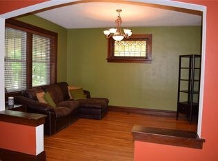 Foto del edificio - 5411 Grace Ave