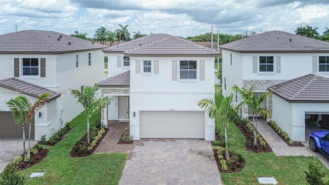 Foto del edificio - 2637 SE 24th Ct
