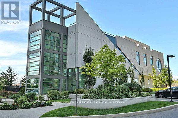 Building Photo - 339 Rathburn Rd W