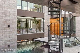 Building Photo - 4 Soaring Bird Ct