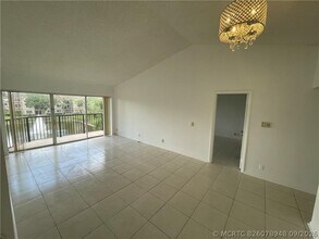Building Photo - 9033 Wiles Rd