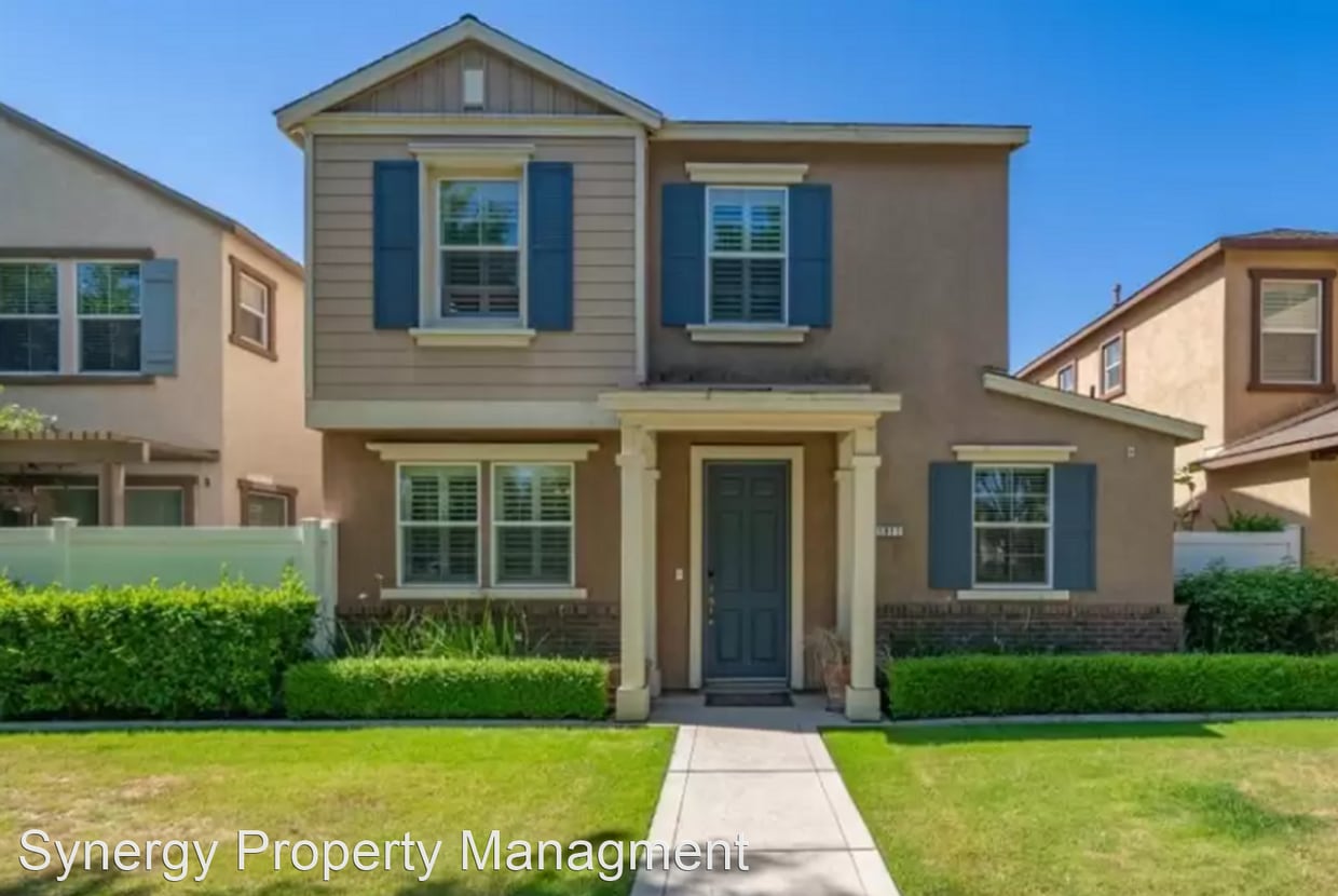 1911 Holt Rinehart Ave, Bakersfield, CA 93311 House Rental in