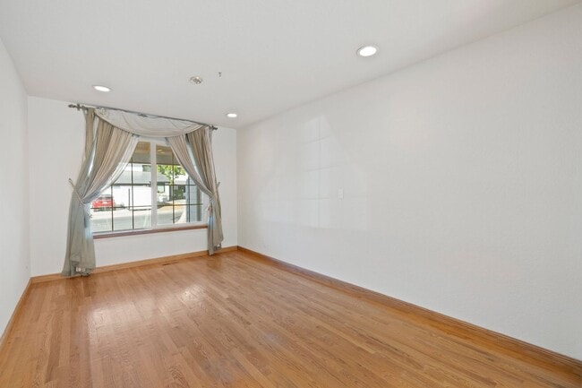 Building Photo - POOL PARADISE IN A COVETED NEIGHBORHOOD STYLISH UPGRADES | EXTREME CONVENIENCE