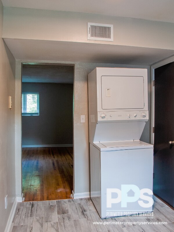 Foto del edificio - 657 John Wesley Dobbs Ave NE