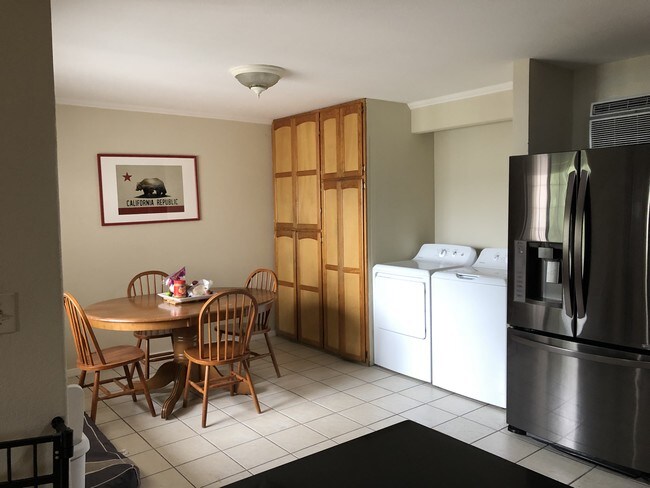KITCHEN - 2147 S West View St