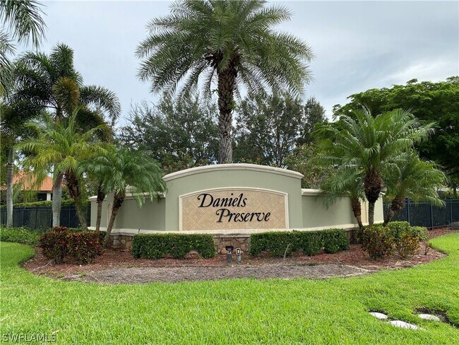 Foto del edificio - 12906 Pastures Way