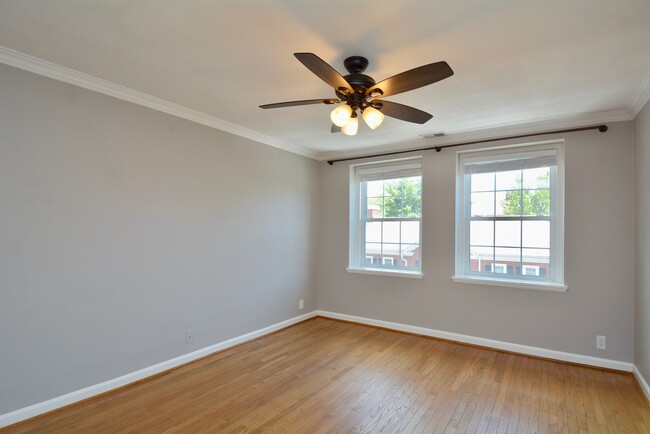 living room - 4724 29th St S