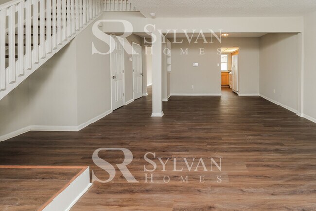 Foto del edificio - Welcome to this charming abode.
