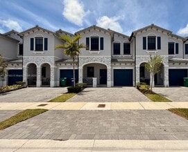 Building Photo - 28738 SW 134th Ct