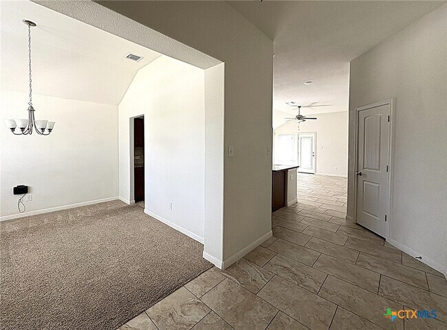 Building Photo - 3810 Flatrock Mountain Dr