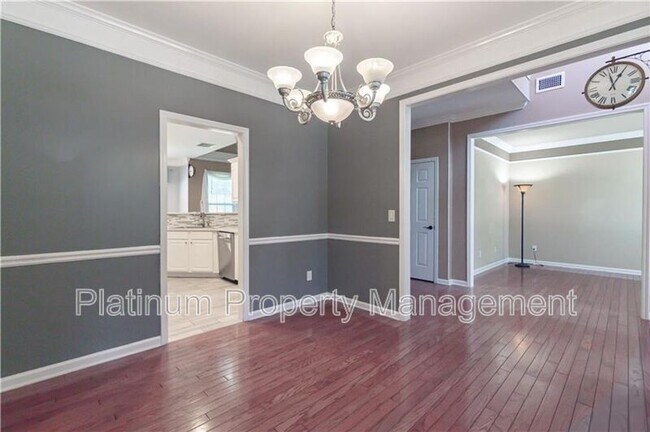 Building Photo - 3693 Golden Ive Dr