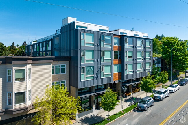Building Photo - Sorento Flats