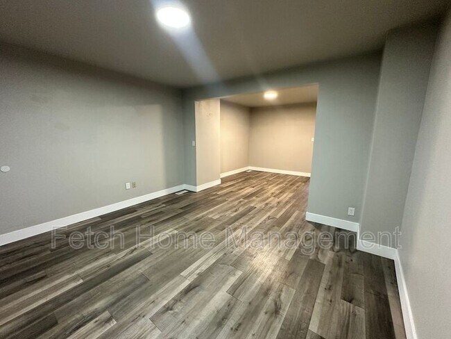 Foto del edificio - 334 Lehman St