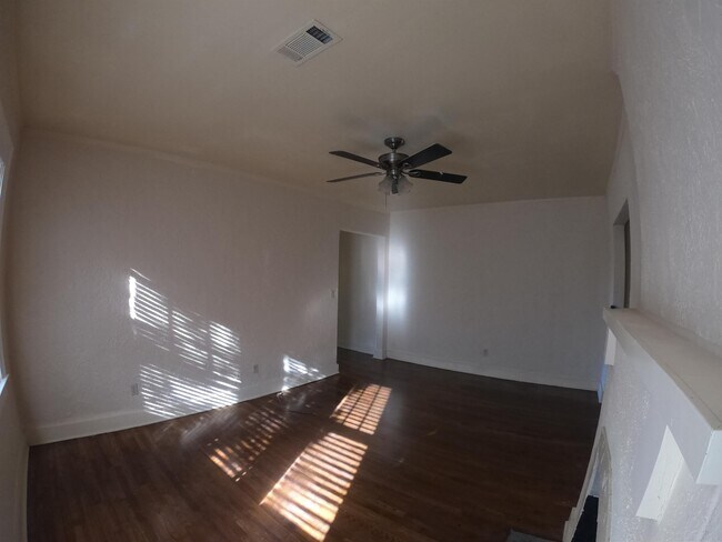 Foto del edificio - 949 Carlisle St