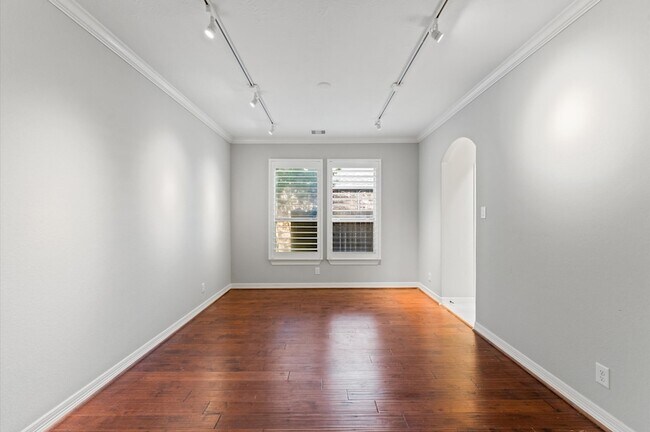 Foto del edificio - 3618 Bluebonnet Trace Dr