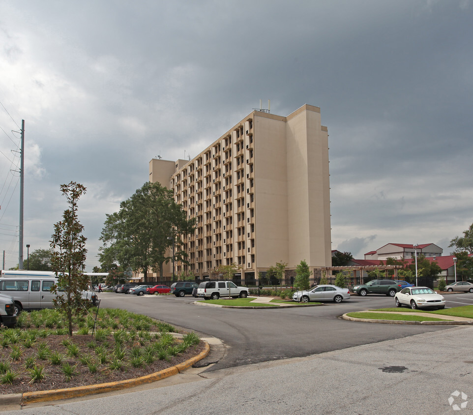 Building Photo - Peabody Apartments