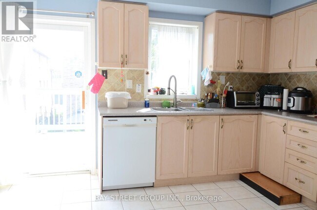 Building Photo - 81 Maple Sugar Ln
