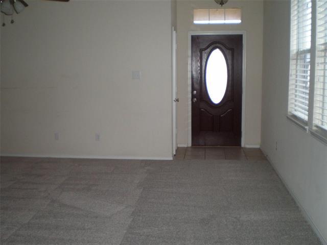 Foto del edificio - 2213 Willow Dr