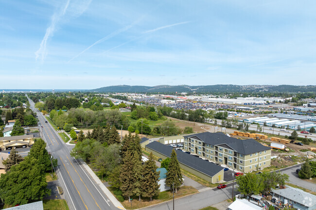 Aerial Photo - Splashdown Apartments