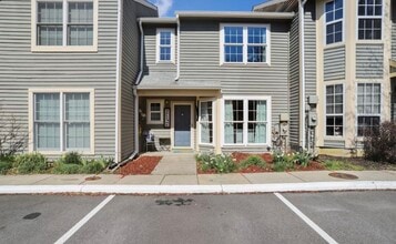 Building Photo - 980 Breakwater Dr