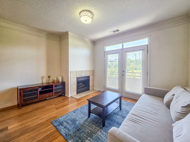Building Photo - 401 16th St NW