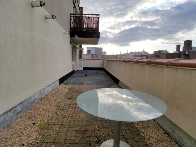 Foto del edificio - 379 Lefferts Ave