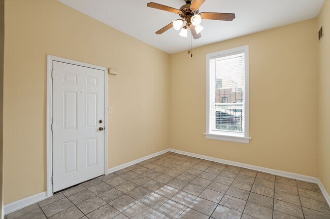 Foto del edificio - 3544 W 24th St